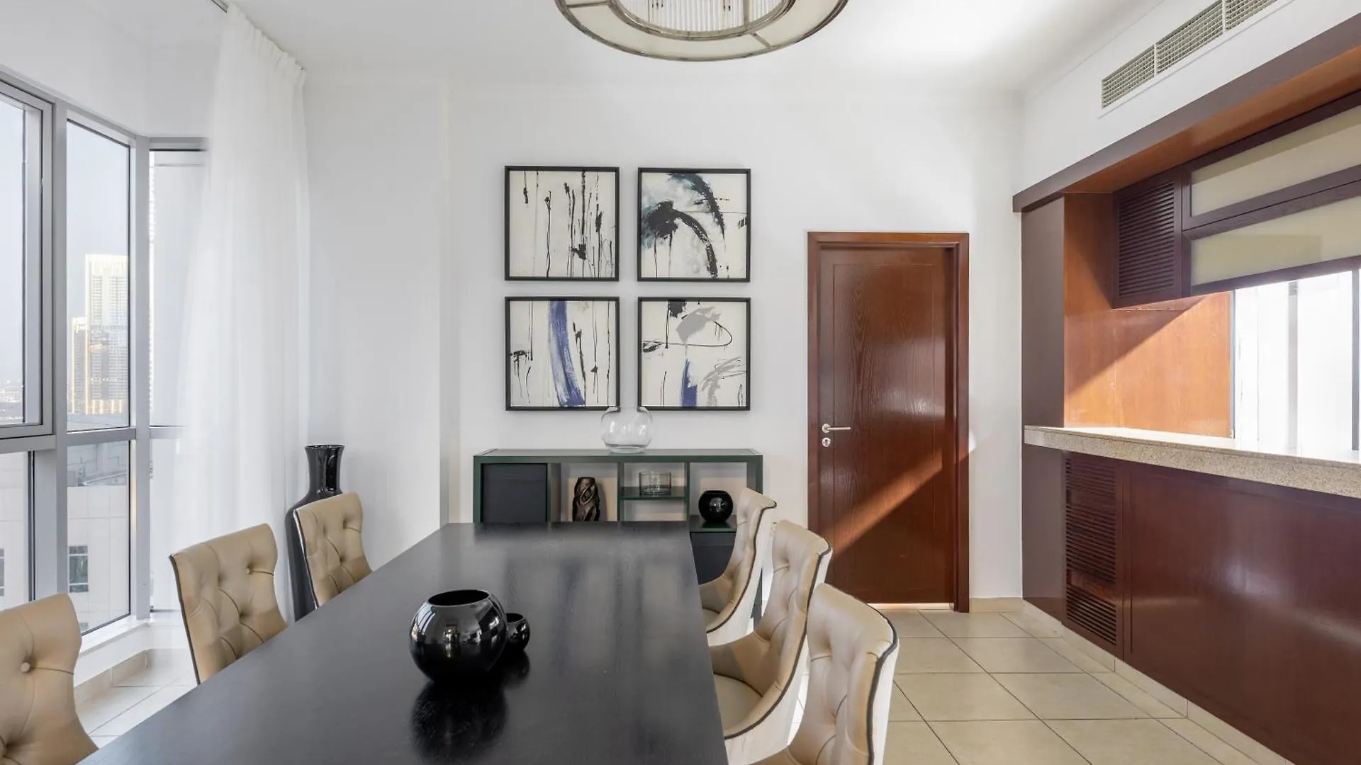 Burj And Fountain View 3Br Plus Maids Dubai United Arab Emirates