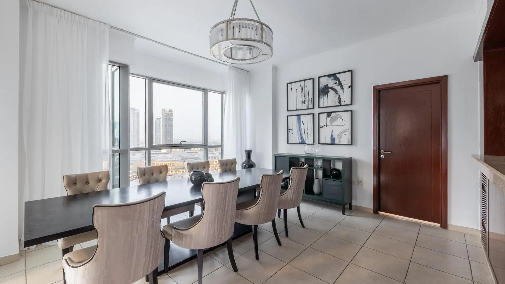 Burj And Fountain View 3Br Plus Maids Dubai