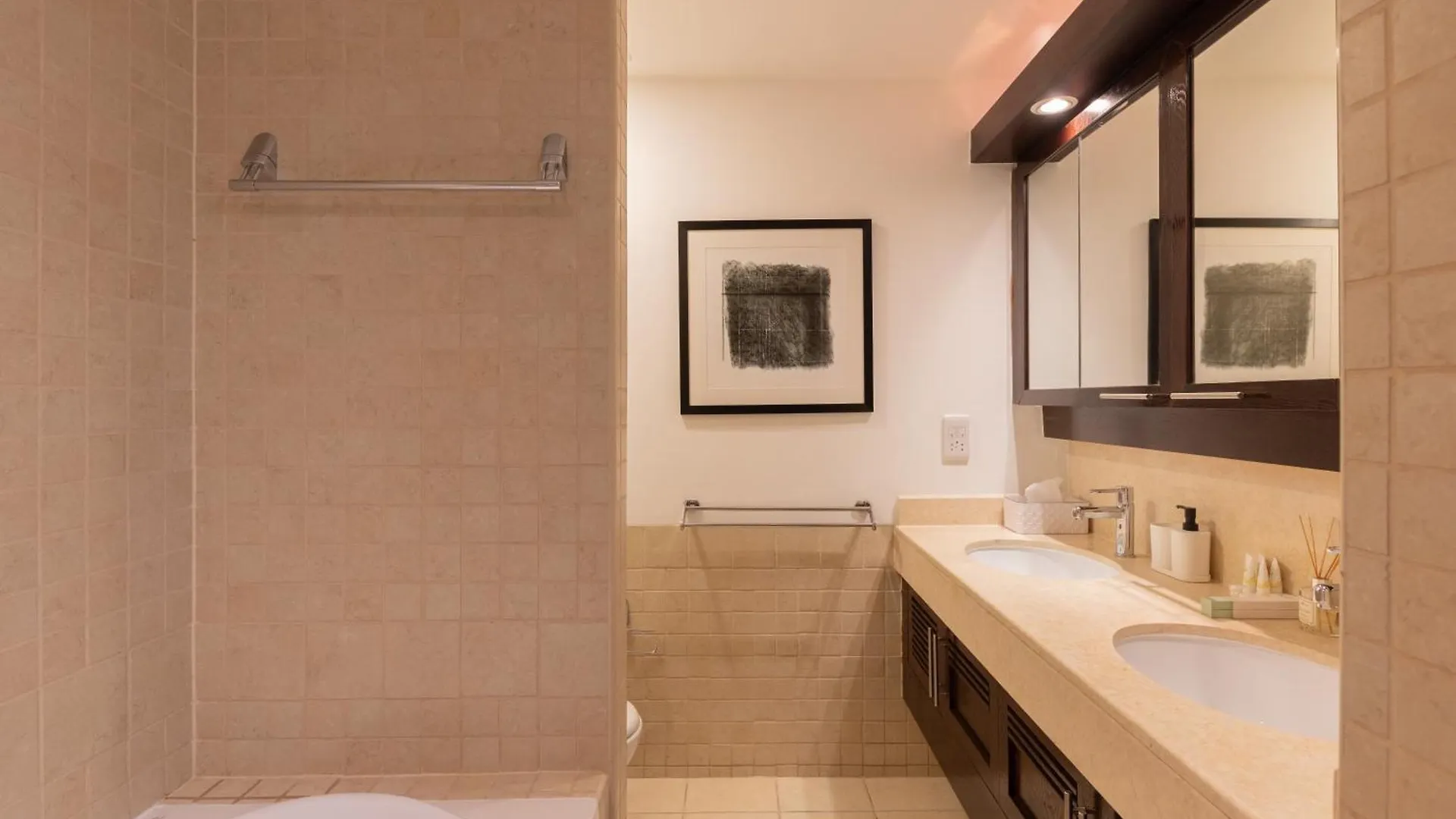 Apartment Burj And Fountain View 3Br Plus Maids Dubai
