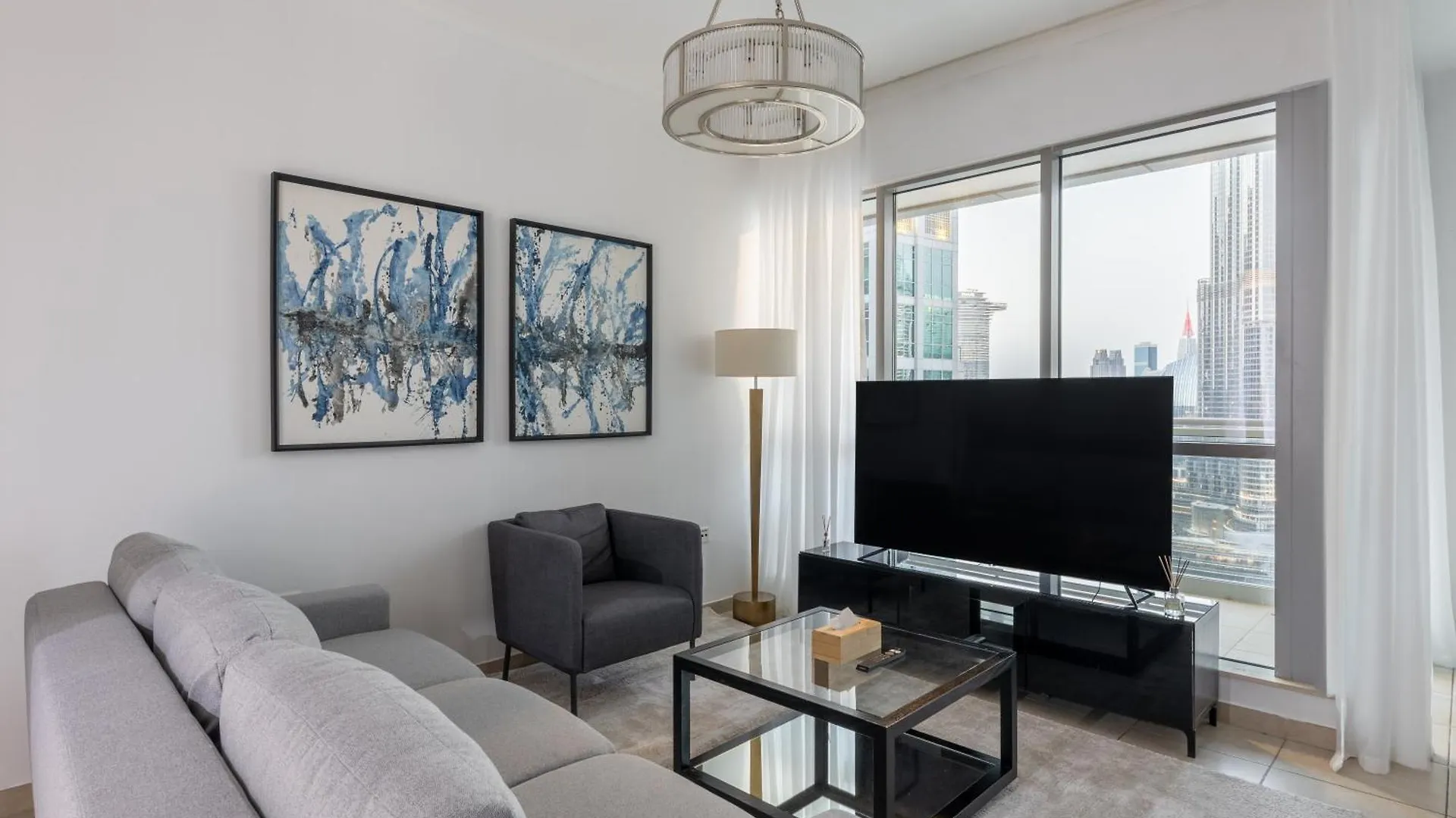 Burj And Fountain View 3Br Plus Maids Dubai
