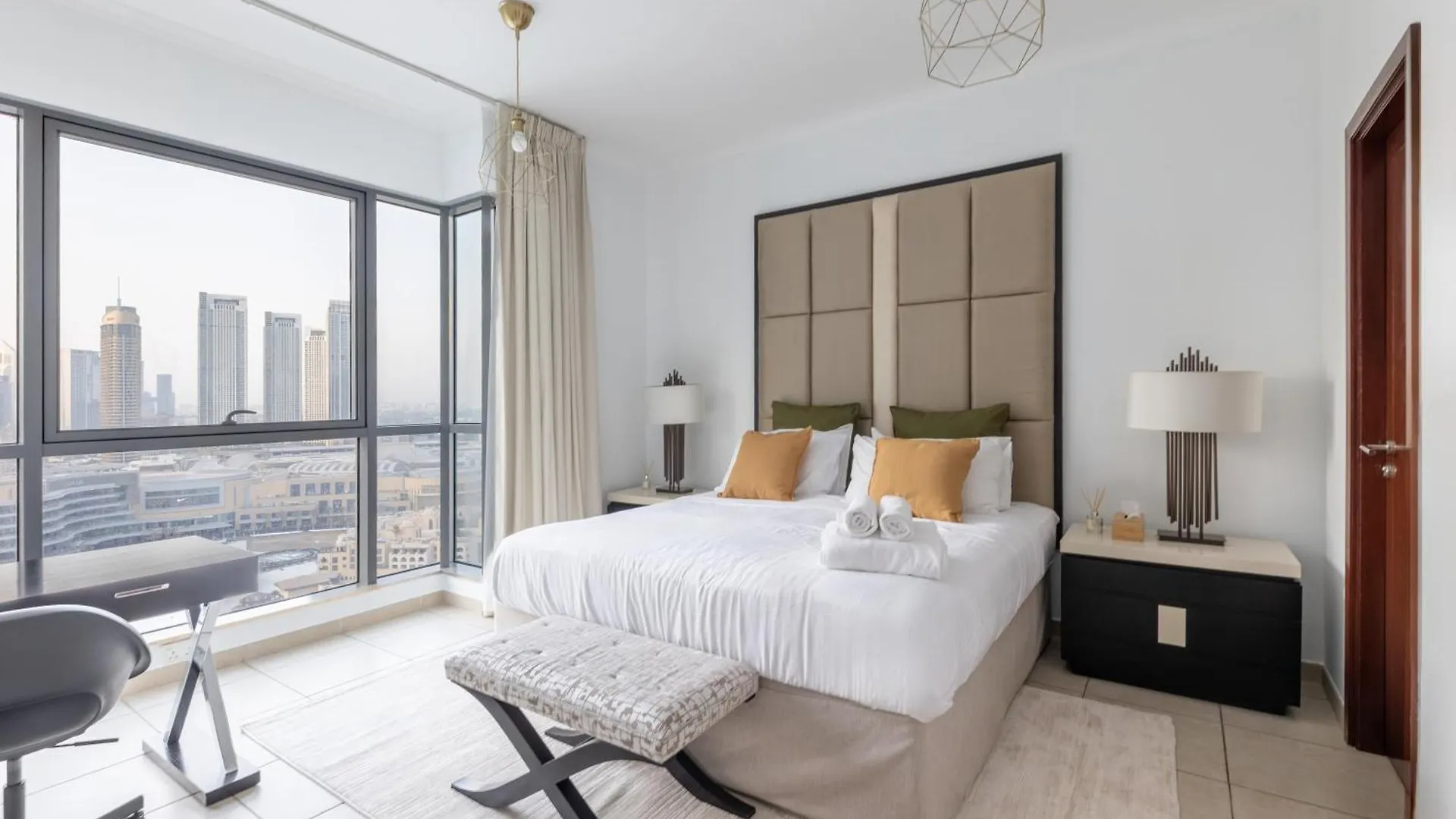 Burj And Fountain View 3Br Plus Maids Dubai 0*,  United Arab Emirates